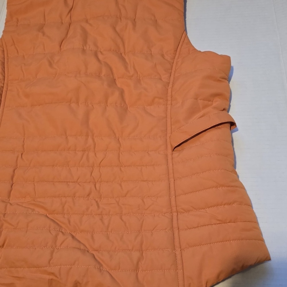 Women's Orange Quilted Vest - Picture 13 of 16